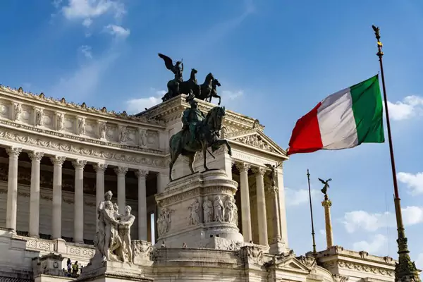 مهاجرت بدون مدرک تحصیلی | ایتالیا