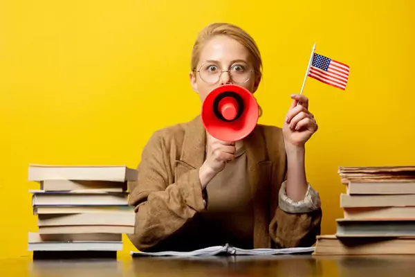 مهاجرت معلمان زبان انگلیسی