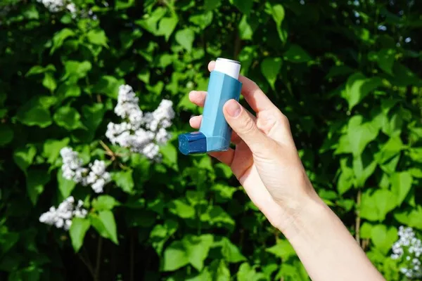 How exactly do inhalers work